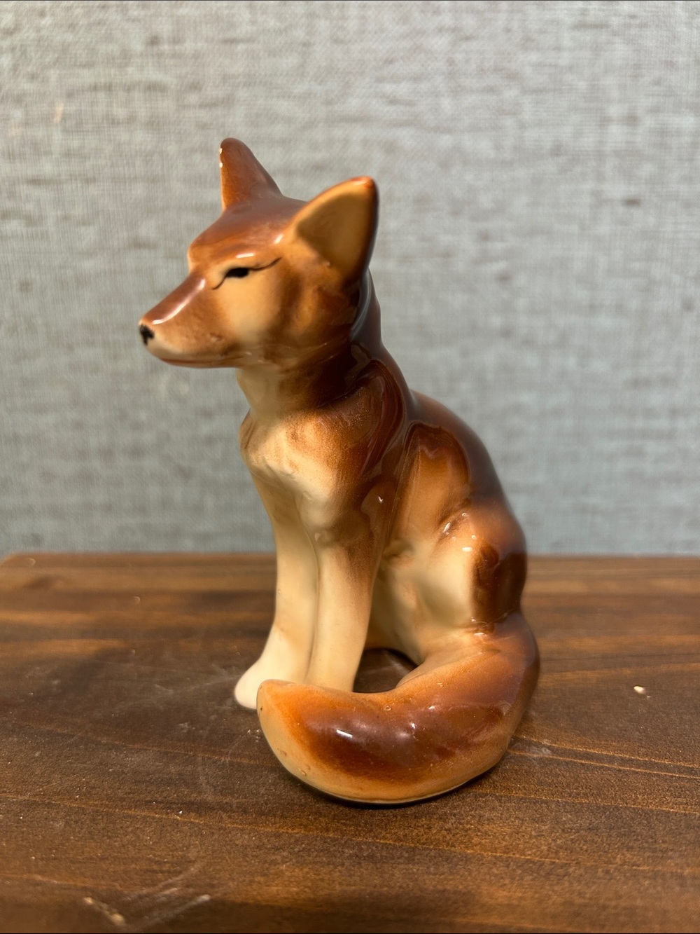 Vintage Seated Dog Figurine - Glossy Ceramic/Porcelain